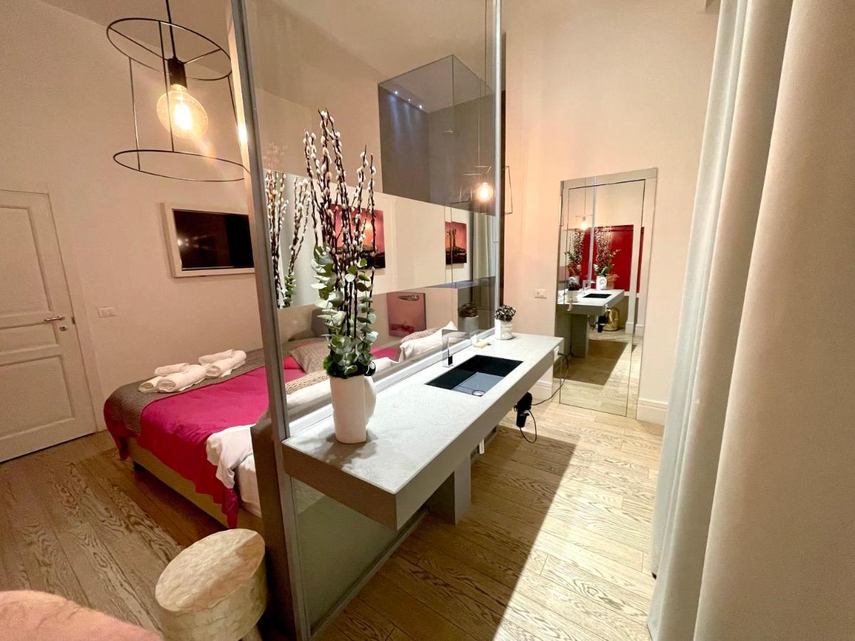 Xenia Luxury Rooms Reggio di Calabria Dış mekan fotoğraf